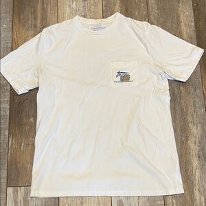 Vineyard Vines Classic White Tee with Pocket logo